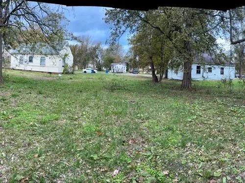 Decorative background for 0.18 Acres for Sale in Clarksdale, Mississippi image 5