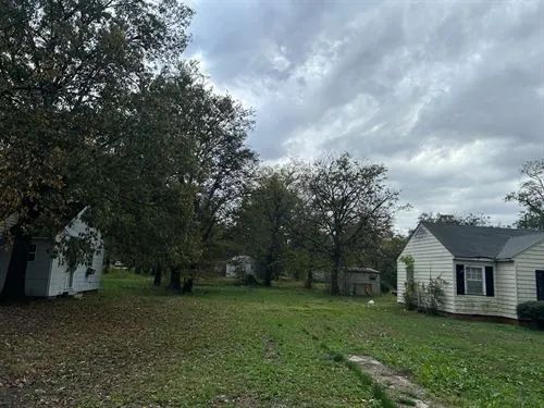 Decorative background for 0.18 Acres for Sale in Clarksdale, Mississippi image 8