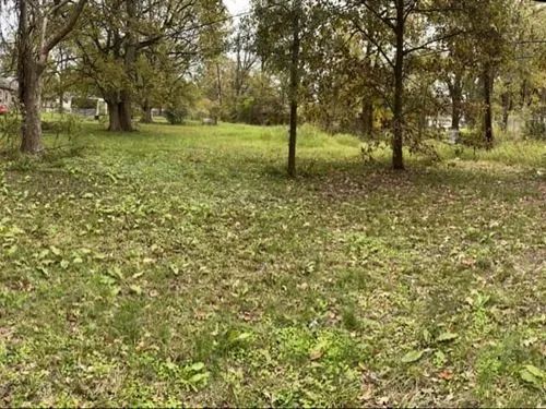 Decorative background for 0.18 Acres for Sale in Clarksdale, Mississippi image 12