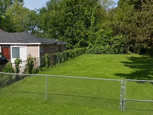 Decorative background for 0.15 Acres for Sale in Jackson, Mississippi image 21