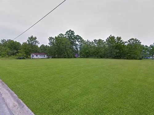 Decorative background for 0.10 Acres for Sale in Laurel, Mississippi image 11