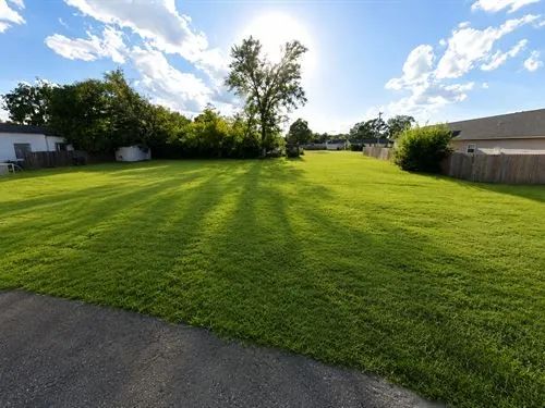Decorative background for 0.1 Acres for Sale in Clarksdale, Mississippi image 5