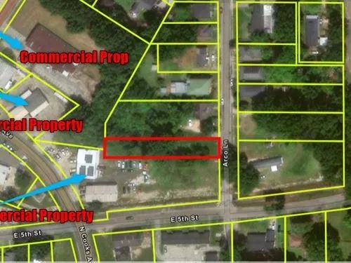 Decorative background for 0.35 Acres for Sale in Laurel, Mississippi image 8