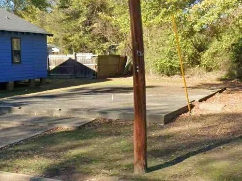 Decorative background for 0.1 Acres for Sale in Jackson, Mississippi image 8