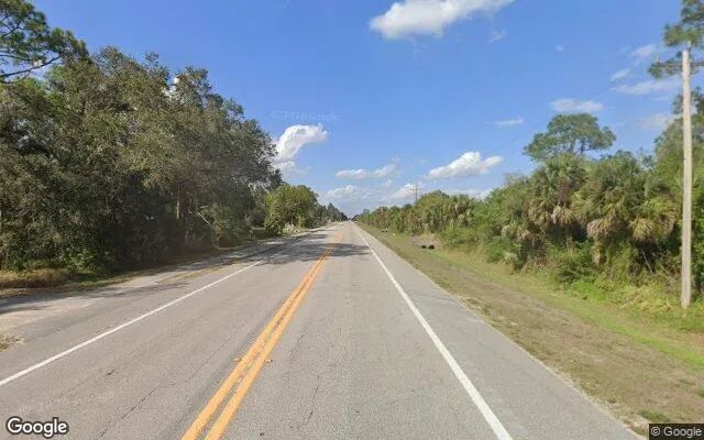 Decorative background for 0.63 Acres in Felda - Hendry County, FL image 5