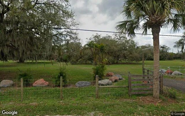 1.49 Acres in Okeechobee - Okeechobee County, FL - Image 4