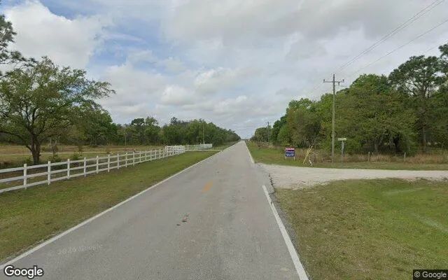 Decorative background for 0.14 Acres in Venus - Highlands County, FL image 5