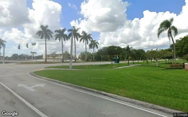 Decorative background for 0.1 Acres in Pembroke Pines - Broward County, FL image 6