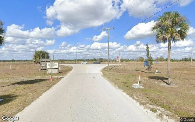 Decorative background for 0.55 Acres in Labelle - Hendry County, FL image 5