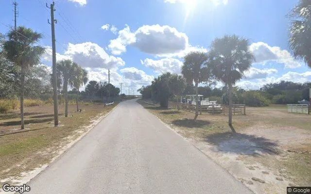 Decorative background for 0.55 Acres in Labelle - Hendry County, FL image 6