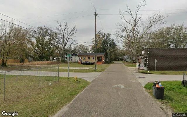 Decorative background for 0.16 Acres in Neptune Beach - Duval County, FL image 6