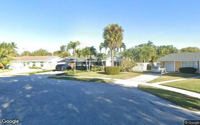 Decorative background for 0.17 Acres in North Palm Beach - Palm Beach County, FL image 5
