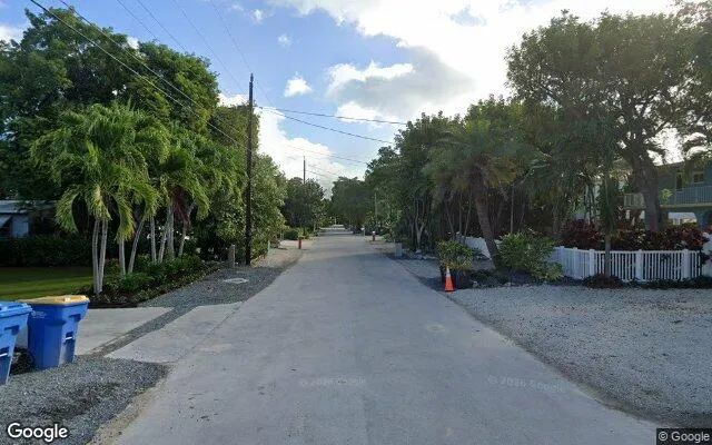 Decorative background for 0.14 Acres in Tavernier - Monroe County, FL image 6