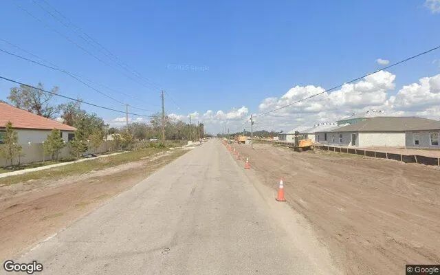 Decorative background for 0.11 Acres in Wimauma - Hillsborough County, FL image 5