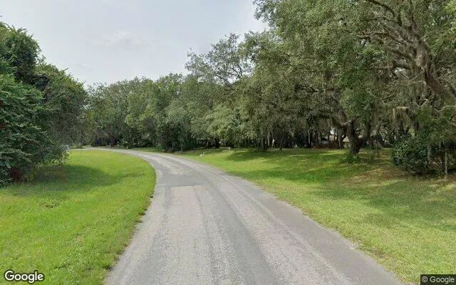 Decorative background for 0.55 Acres in Inverness - Citrus County, FL image 5