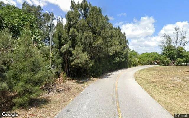 Decorative background for 1.14 Acres in Boca Raton - Palm Beach County, FL image 5