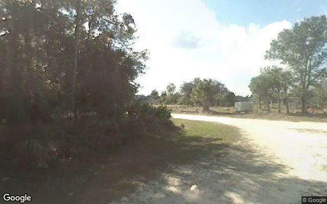 Decorative background for 0.55 Acres in Vero Beach - Indian River County, FL image 6