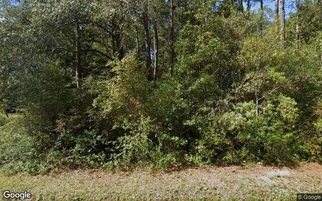 0.56 Acres in Bonifay - Holmes County, FL - Image 4