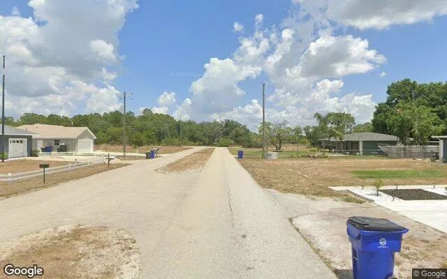 Decorative background for 0.55 Acres in Sebring - Highlands County, FL image 5