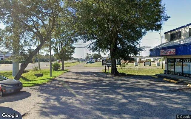 Decorative background for 0.2 Acres in Largo - Pinellas County, FL image 5