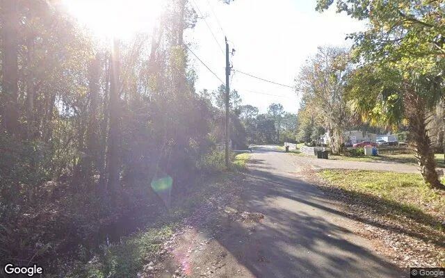 Decorative background for 0.55 Acres in East Palatka - Putnam County, FL image 6
