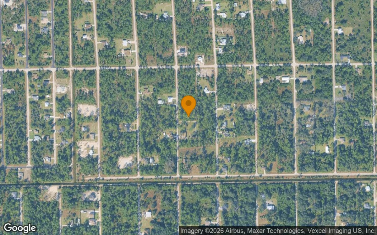 0.5 Acres in Alva - Lee County, FL - Main image