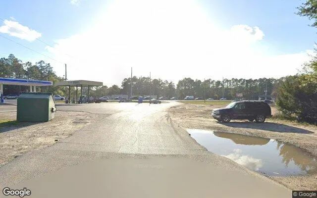 Decorative background for 0.93 Acres in Ebro - Washington County, FL image 5
