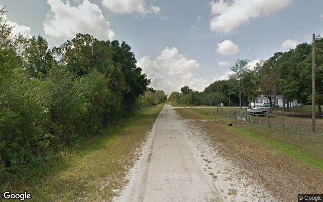 Decorative background for 0.96 Acres in Clewiston - Hendry County, FL image 6