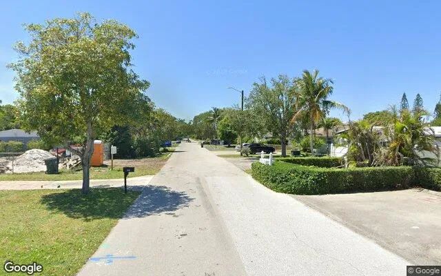 Decorative background for 0.14 Acres in Delray Beach - Palm Beach County, FL image 5