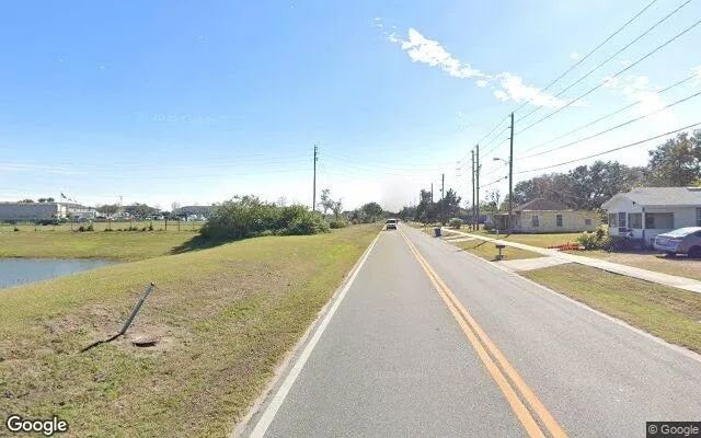 Decorative background for 0.15 Acres in Winter Garden - Orange County, FL image 5