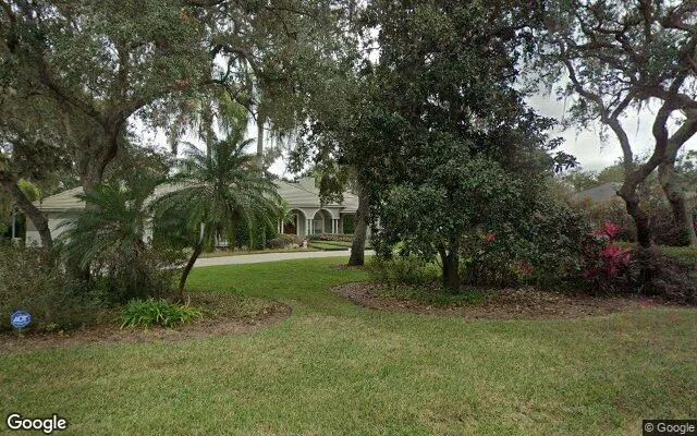 Decorative background for 0.55 Acres in Tavares - Lake County, FL image 6