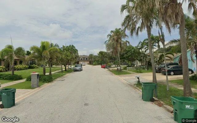 Decorative background for 0.11 Acres in Indialantic - Brevard County, FL image 5