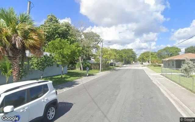 Decorative background for 0.12 Acres in Dania - Broward County, FL image 5