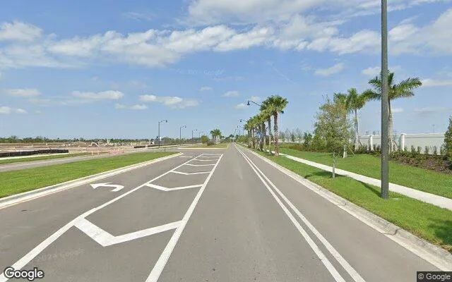 Decorative background for 0.14 Acres in Venice - Sarasota County, FL image 5