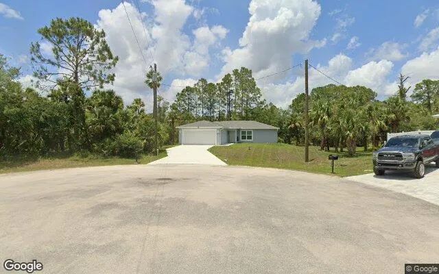 Decorative background for 0.55 Acres in Labelle - Hendry County, FL image 6