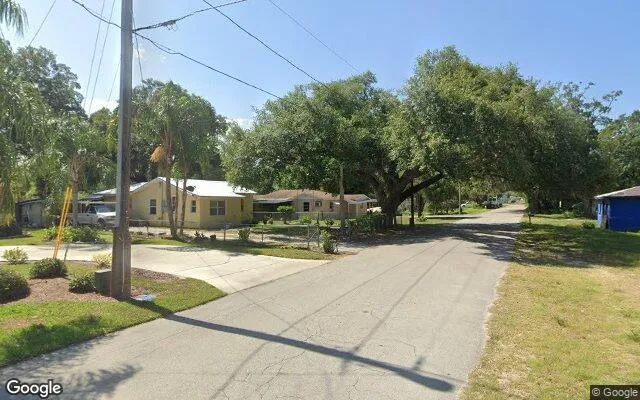 Decorative background for 0.11 Acres in Dundee - Polk County, FL image 6
