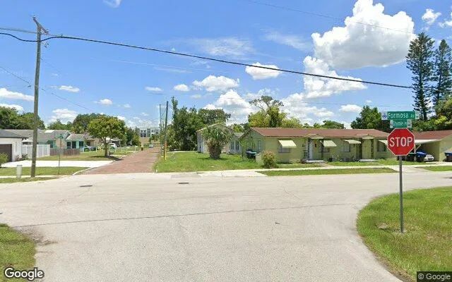 Decorative background for 0.16 Acres in Winter Park - Orange County, FL image 5