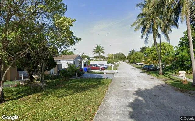 Decorative background for 0.14 Acres in Hollywood - Broward County, FL image 6