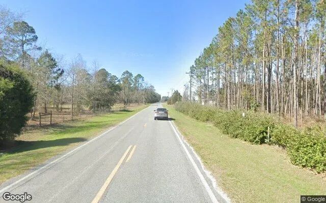 Decorative background for 7.49 Acres in Suwannee - Suwannee County, FL image 5