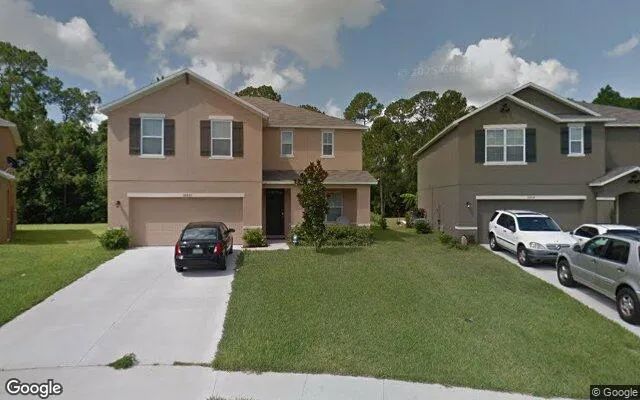 Decorative background for 0.13 Acres in Clermont - Lake County, FL image 6