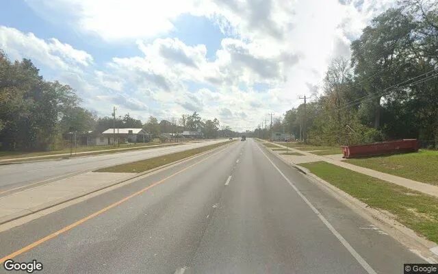 Decorative background for 0.19 Acres in Vernon - Washington County, FL image 5