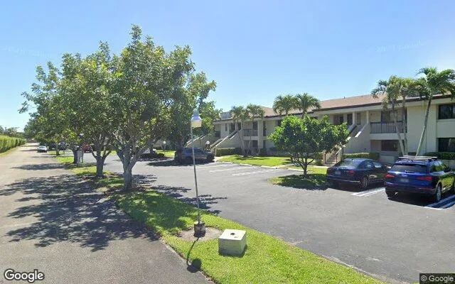 Decorative background for 0.55 Acres in Palm Beach - Palm Beach County, FL image 5