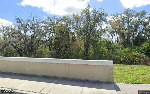 0.55 Acres in Bradenton - Manatee County, FL - Image 4