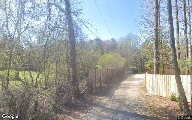 0.72 Acres in Buncombe - Buncombe County, NC - Image 4