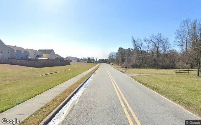 Decorative background for 1.39 Acres in Greensboro - Guilford County, NC image 6