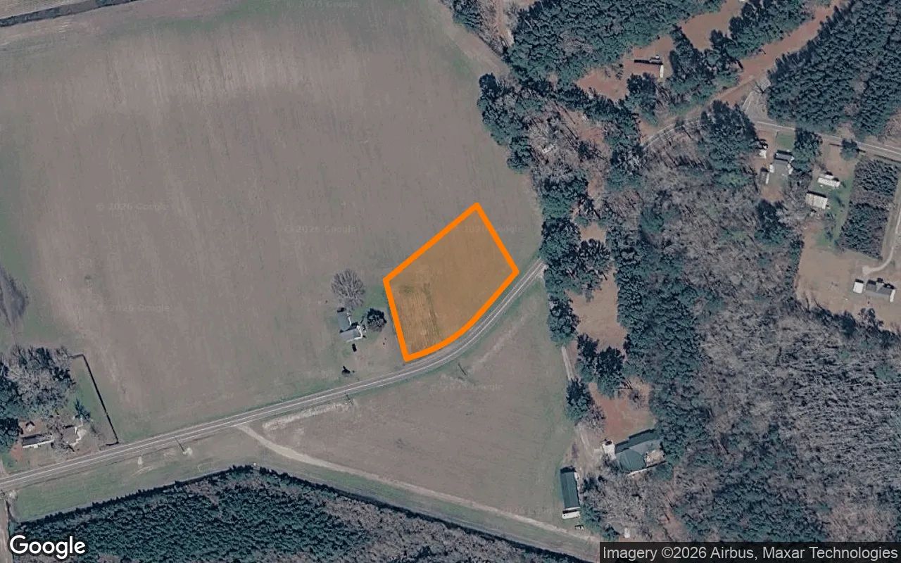 1.26 Acres in Columbia - Tyrrell County, NC in Tyrrell County, NC