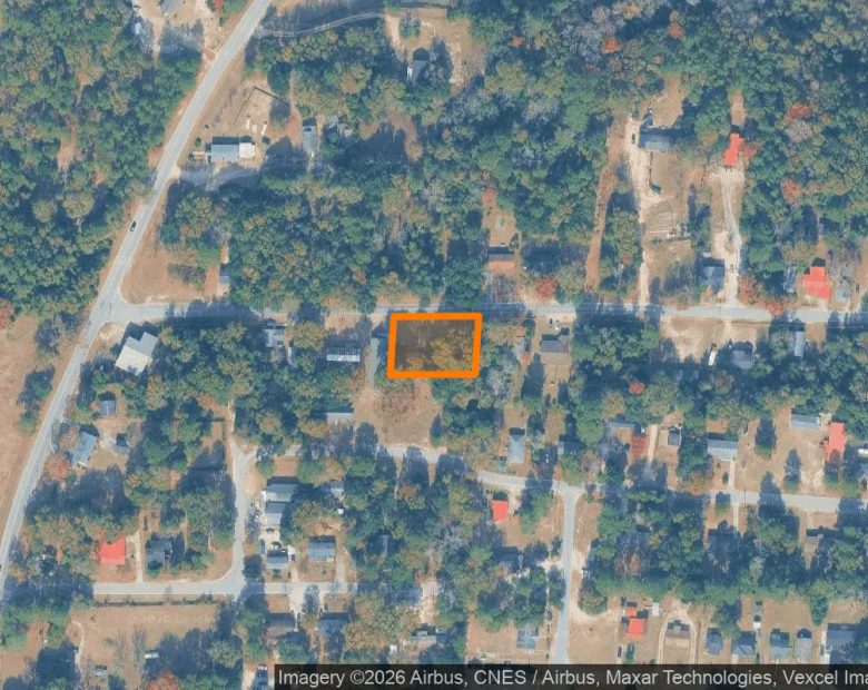 0.39 Acres in Raeford - Hoke County, NC in Hoke County, NC