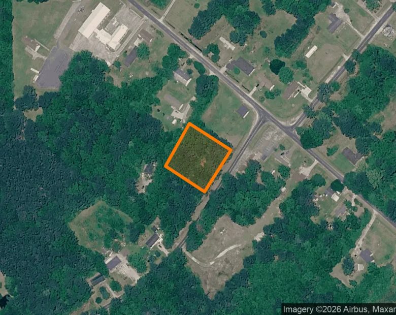 0.9 Acres in Maple Hill - Pender County, NC in Pender County, NC