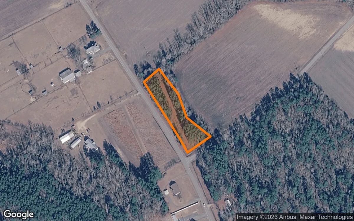 1.38 Acres in Laurinburg - Scotland County, NC - Main image