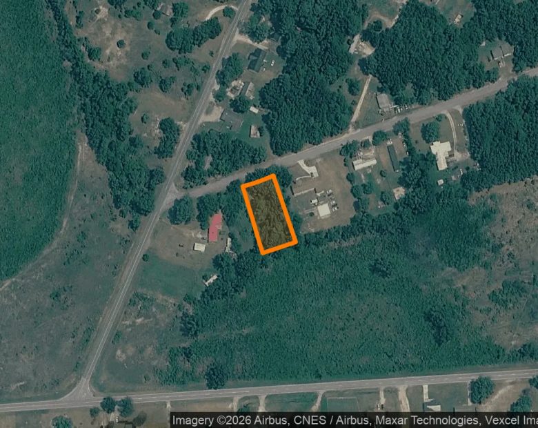 0.49 Acres in Red Springs - Hoke County, NC in Hoke County, NC